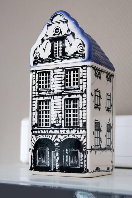 Le 31 Au Coeur Des Places Arras Exterior photo